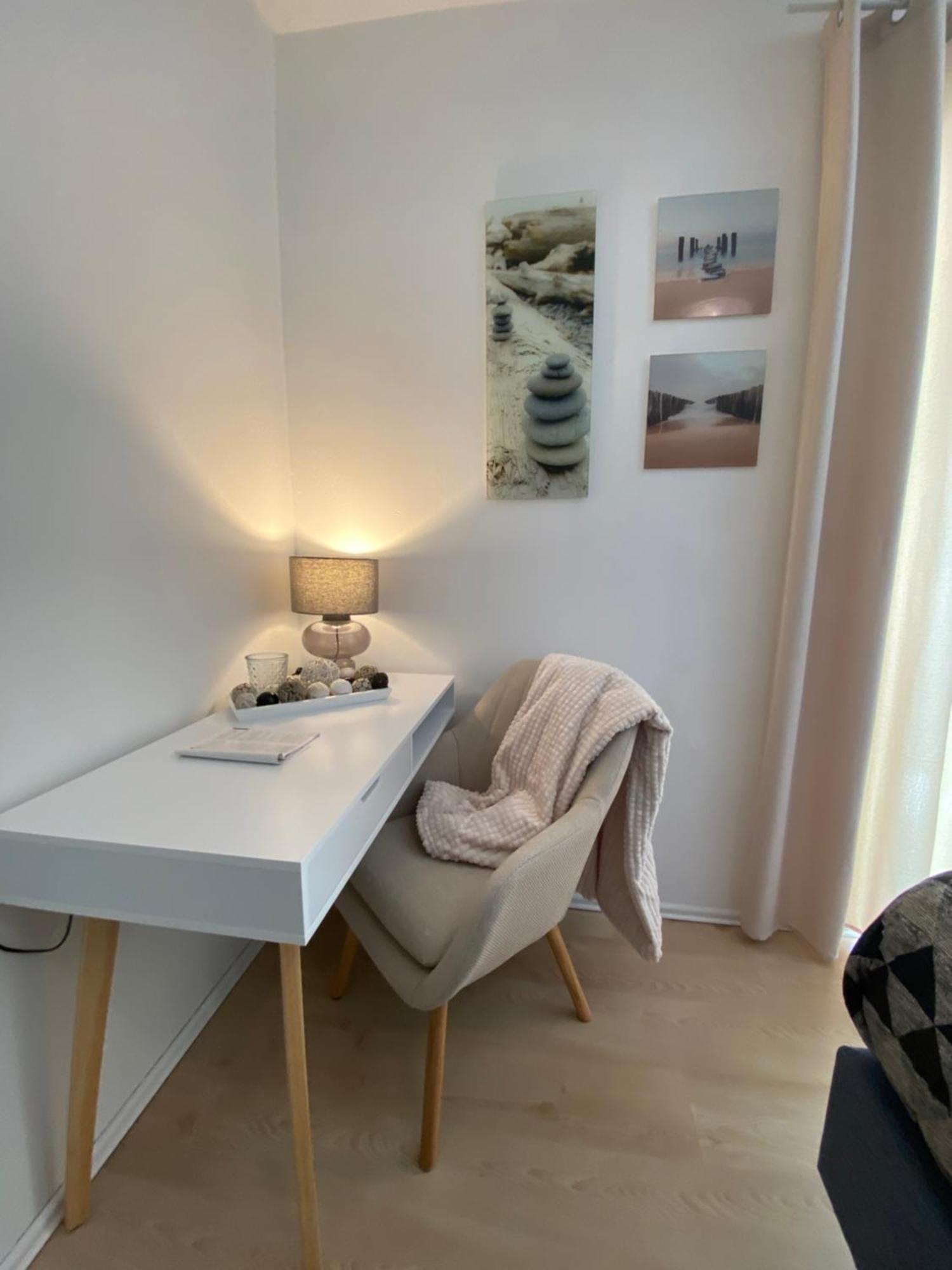 Sleep Well Apartments Detmold - Tempur Beds- Neu - Top Lage - Free Parking - Wifi Eksteriør billede